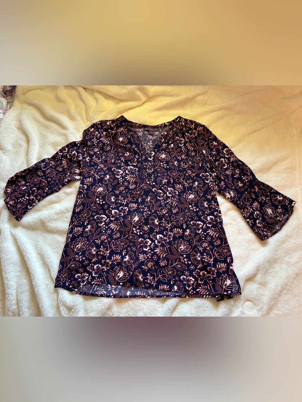 Gloria Vanderbilt Navy Top with Floral Print